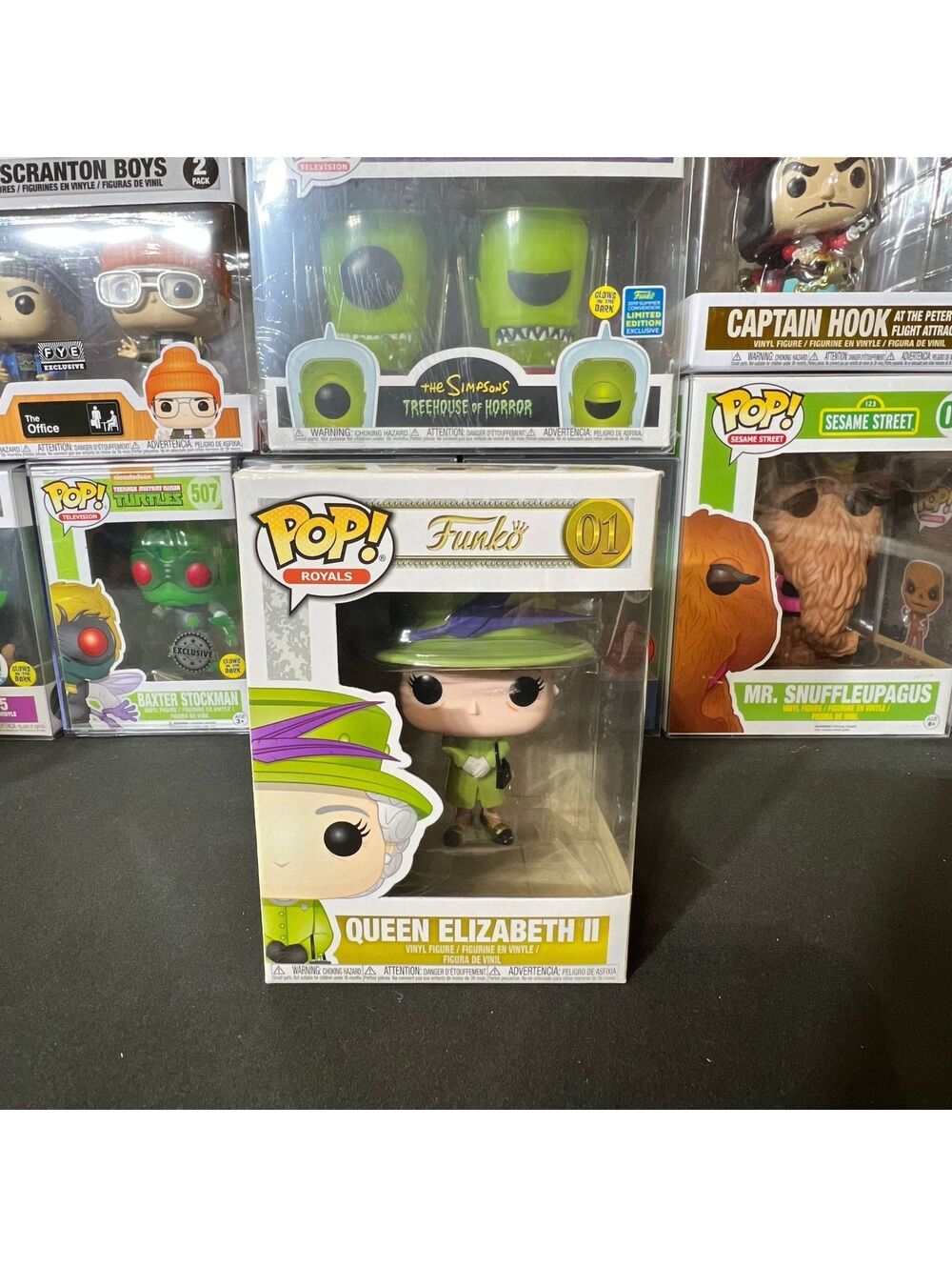 Funko Pop Royals Queen Elizabeth II 01 The Royal Wedding Vinyl Figure Green Hat